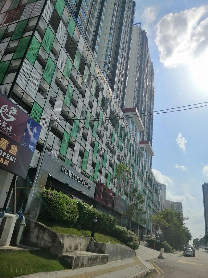 Delight Homestay Twin Galaxy Johor Bahru Exteriör bild