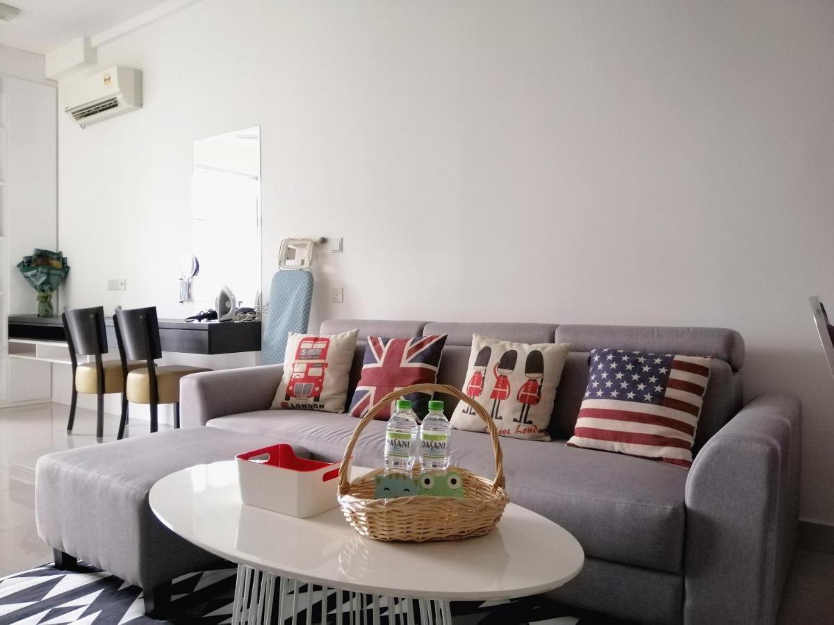 Delight Homestay Twin Galaxy Johor Bahru Exteriör bild